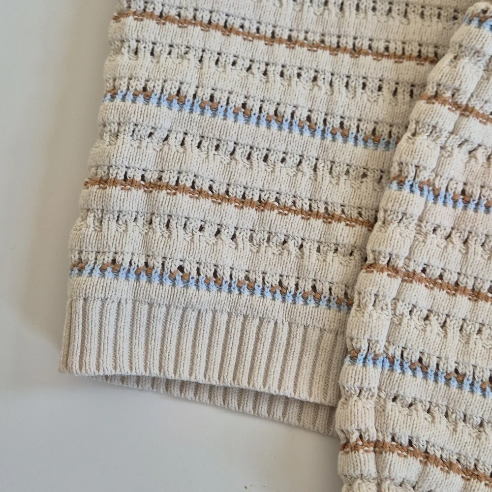Old Navy Striped Knit Baby Set - Picture 3 of 8